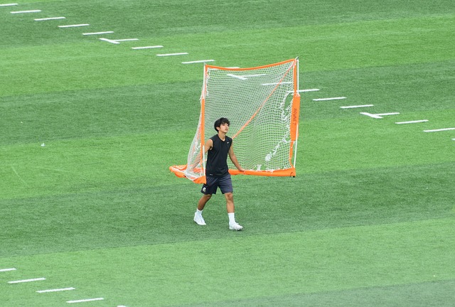 为中场注入
